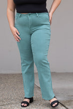Load image into Gallery viewer, Judy Blue Full Size Straight Leg Pocket Jeans