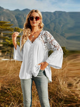 Load image into Gallery viewer, Spliced Lace Buttoned Blouse