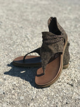 Load image into Gallery viewer, Sariah