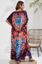 Load image into Gallery viewer, Slit Printed V-Neck Short Sleeve Cover Up
