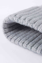 Load image into Gallery viewer, Cable-Knit Cuff Beanie
