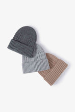 Load image into Gallery viewer, Cable-Knit Cuff Beanie
