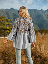 Load image into Gallery viewer, Spliced Lace Buttoned Blouse
