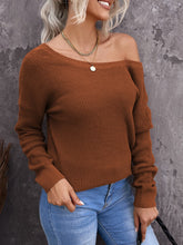 Load image into Gallery viewer, Criss Cross Sweater
