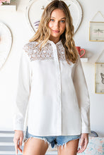 Load image into Gallery viewer, Spliced Lace High-Low Shirt
