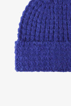 Load image into Gallery viewer, Waffle-Knit Cuff Beanie
