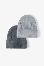 Load image into Gallery viewer, Cable-Knit Cuff Beanie
