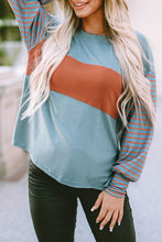 Load image into Gallery viewer, Striped Round Neck Long Sleeve T-Shirt
