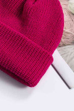 Load image into Gallery viewer, Cozy Rib-Knit Cuff Beanie
