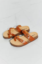 Load image into Gallery viewer, Forever Link Coastal Escape Toe Ring Footbed Slide Sandal
