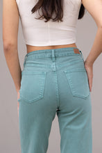 Load image into Gallery viewer, Judy Blue Full Size Straight Leg Pocket Jeans
