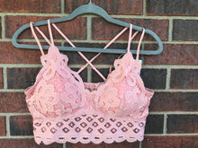 Load image into Gallery viewer, Crochet Lace bralette
