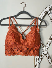 Load image into Gallery viewer, Crochet Lace bralette
